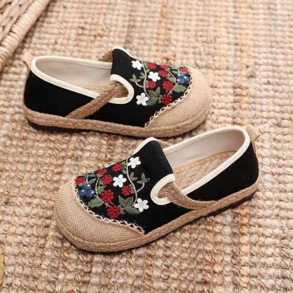 Embroidered Shoes Shallow Mouth Low Cloth Shoes